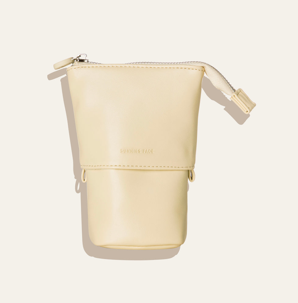 Extendable Brush Bag in Pastillas