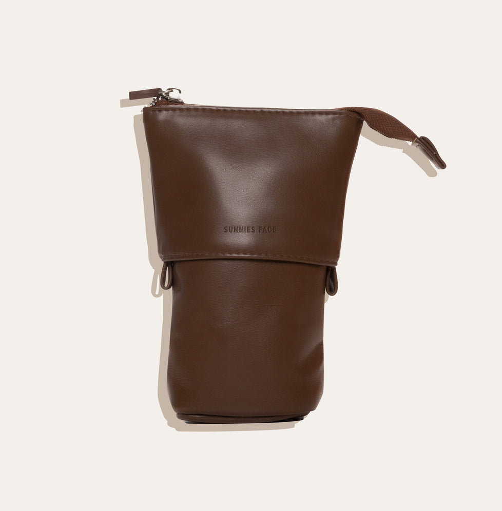 Extendable Brush Bag in Milk Chocolate