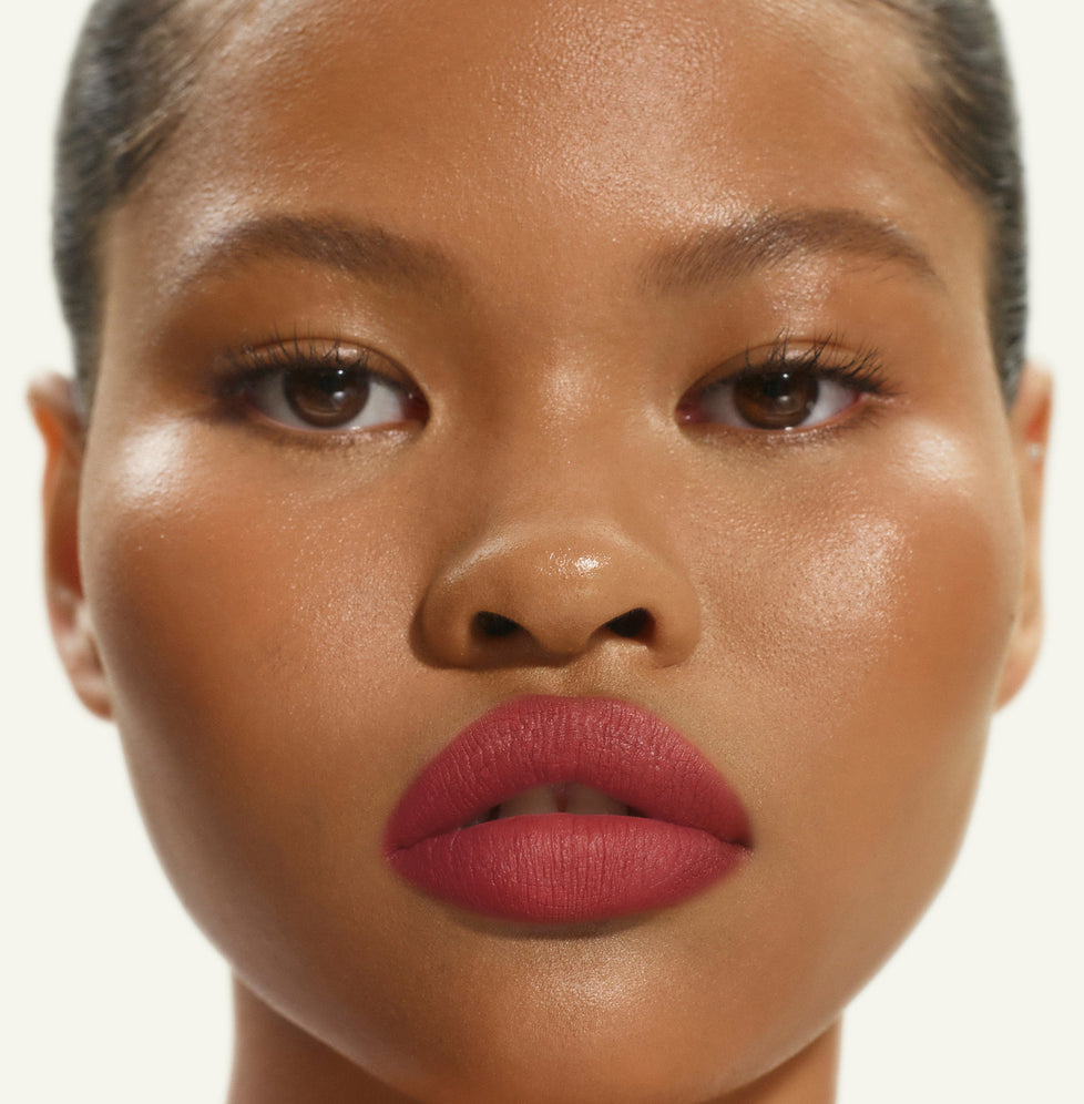 Bianca wears Fluffmatte in Femmebot