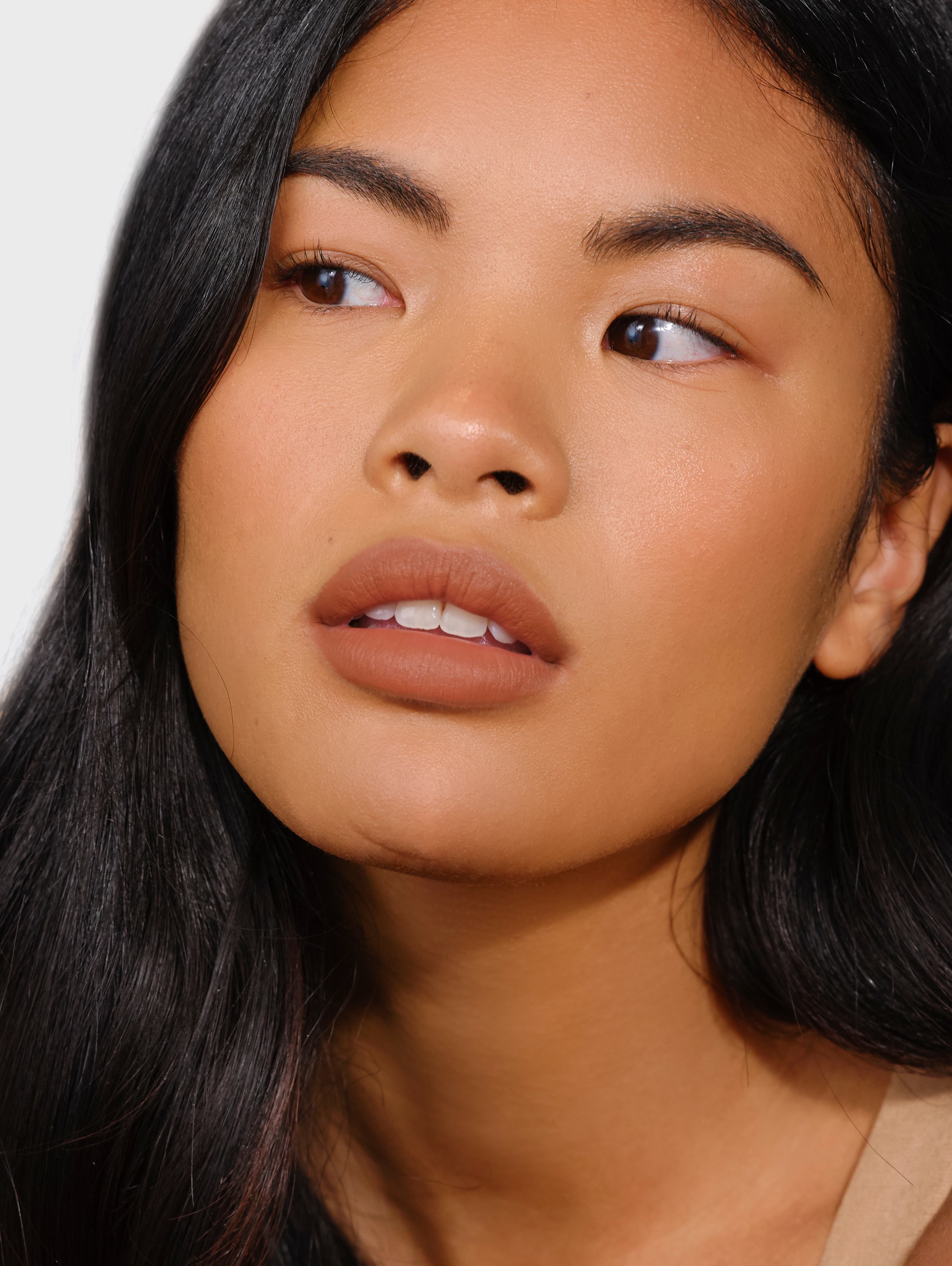 Sandra wears Fluffmatte in Nudist