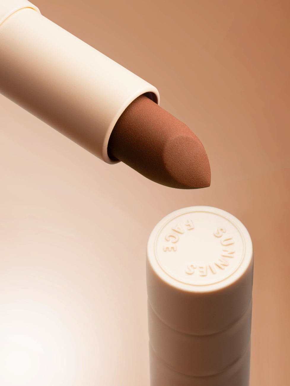 Fluffbalm in Perfect Nude